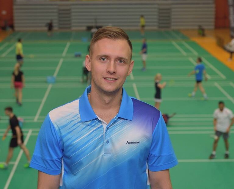 Mateusz Dynak, trener i współzałożyciel Badminton School